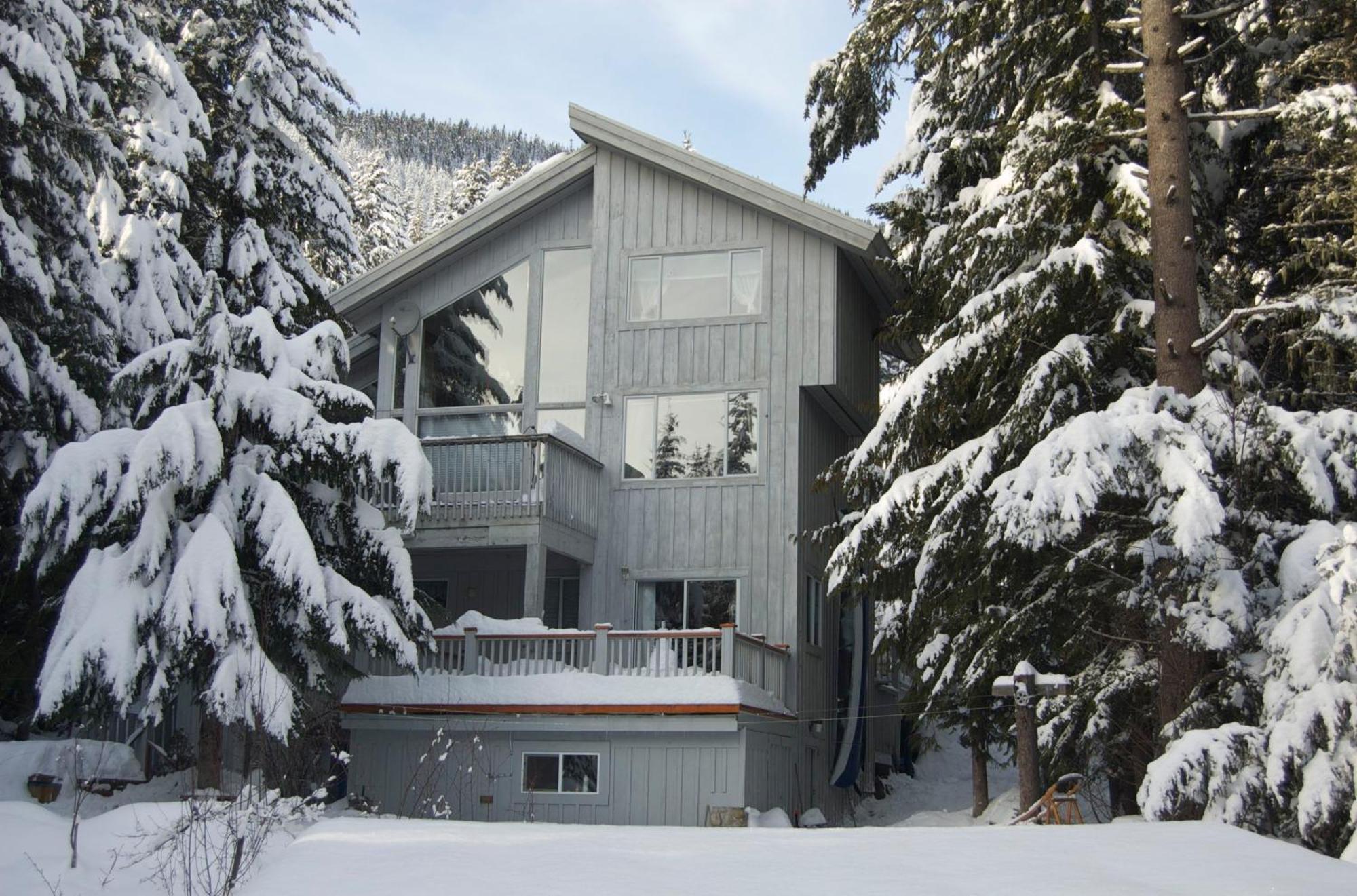 Belle Neige Suites: Whistler Exteriör bild