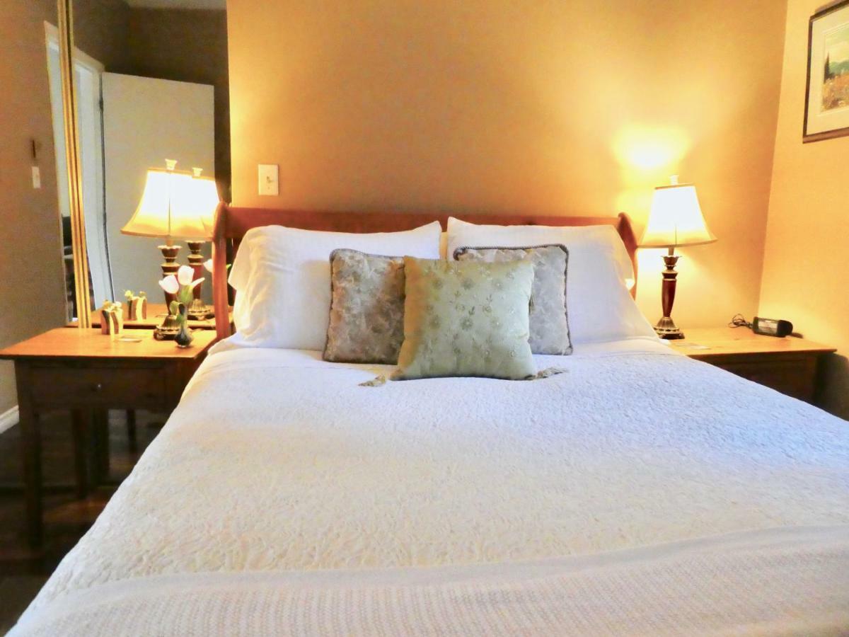 Belle Neige Suites: Whistler Exteriör bild